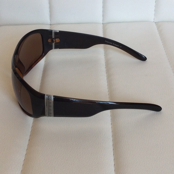 EUC (3) Womens Sunglasses - Picture 10 of 16